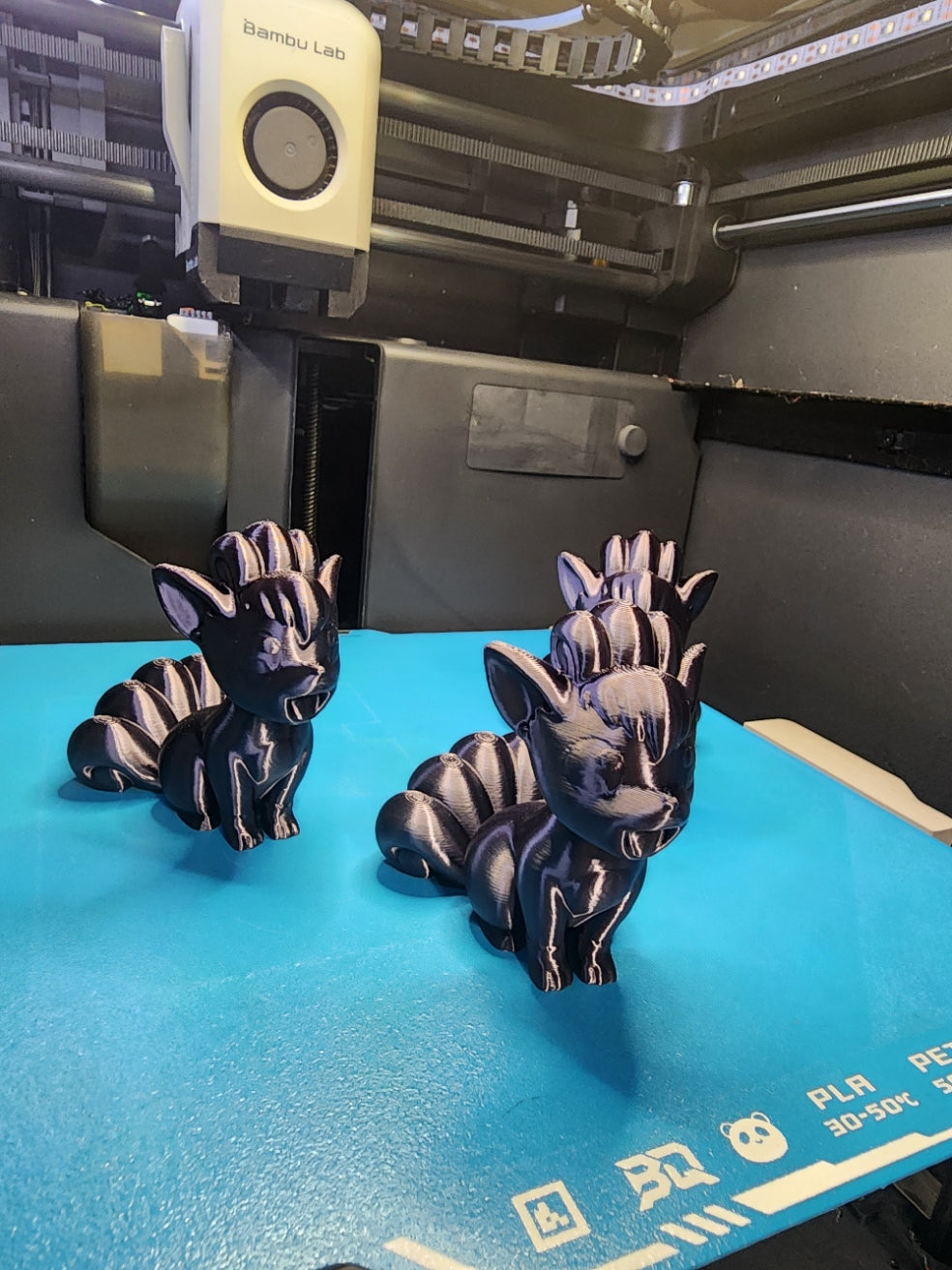 Vulpix Shinny Black - Custom Order
