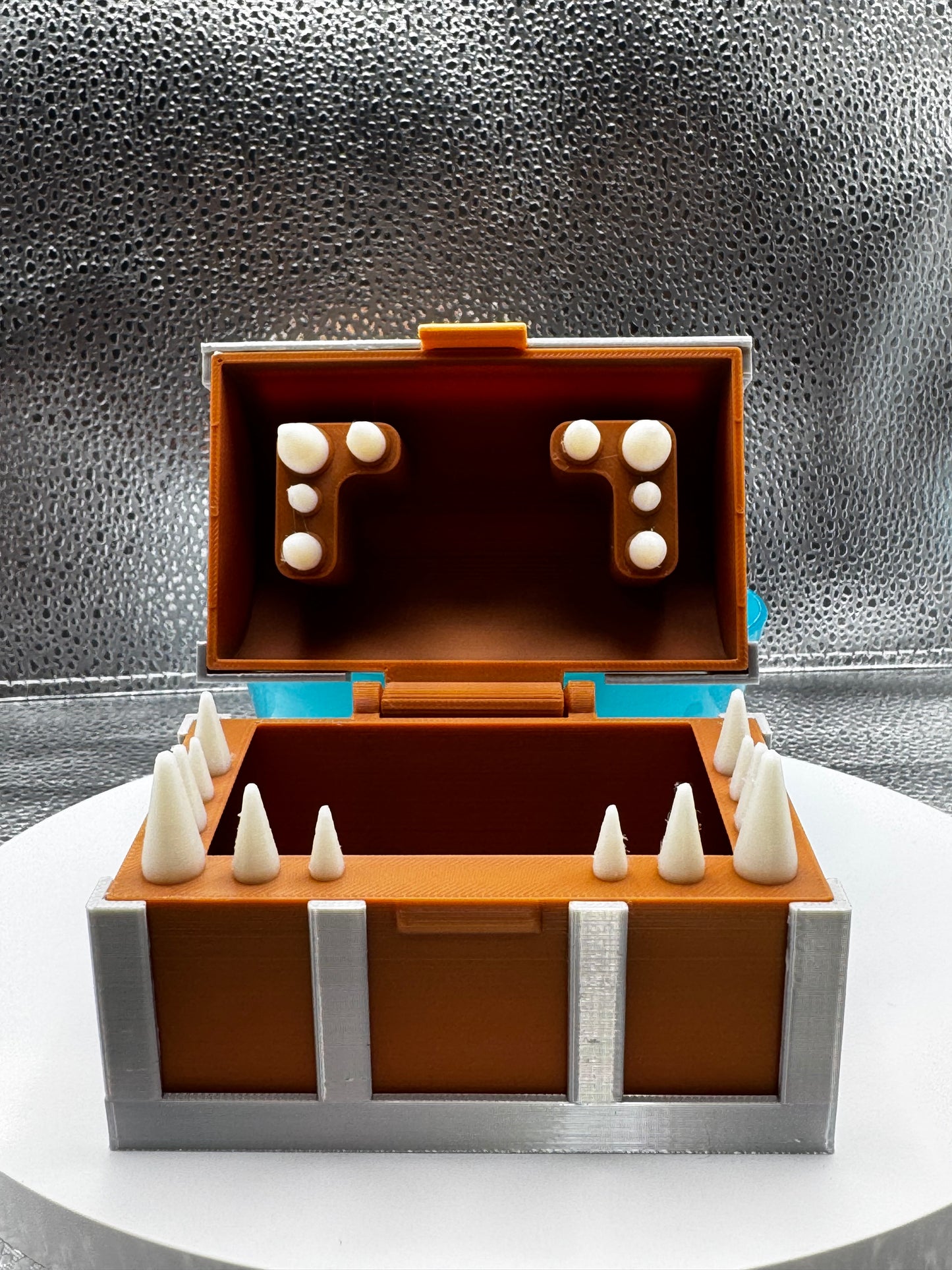 Mimicking Chest 3d Print - OPENS